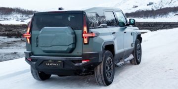 Огромный внедорожник M-Hero I в России официально: объявлена цена