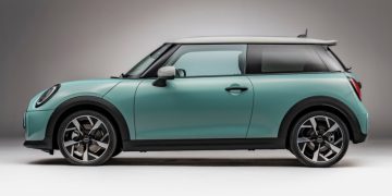 Представлен бензиновый Mini Cooper нового поколения