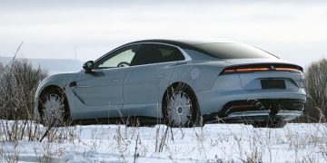 Суперседан Yangwang U7: четыре электромотора и 1306 «лошадей»