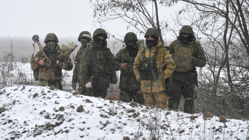 Священники пожелали военным мирного неба и крепости духа