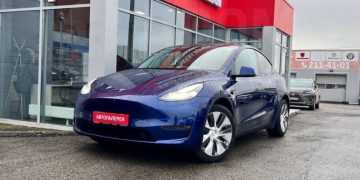 Tesla вновь отзывает 2,2 миллиона электромобилей