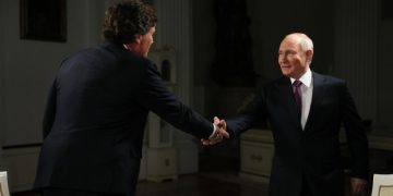 В интервью Карлсону Путин последовал совету Штирлица