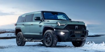 В России стартовали официальные продажи китайского исполина M-Hero