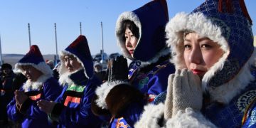 Володин поздравил российских буддистов с началом Нового года