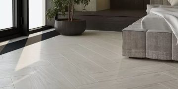 Как правильно выбрать керамогранит для напольного покрытия: основные критерии выбора, советы по рассмотрению свойств и дизайну помещения