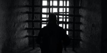 Буддисты намерены обсудить с ФСИН книги для заключенных