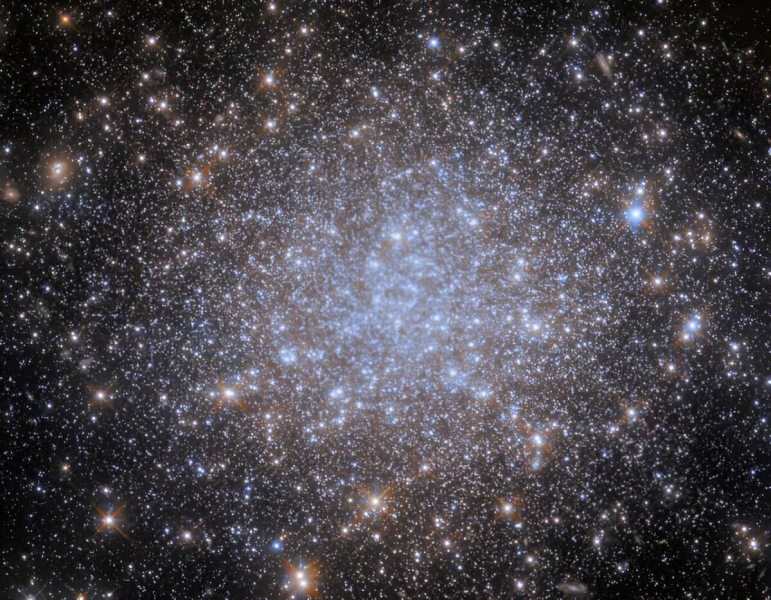 «Хаббл» сделал снимок шарового скопления NGC 1841