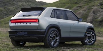 Компактный кроссовер Rivian R3: неожиданный бонус