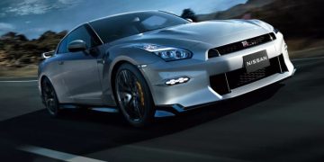 Nissan GT-R подвергли легкому обновлению