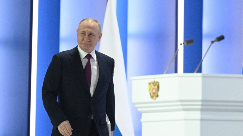 Патриарх Кирилл поздравил Путина с  победой на выборах 