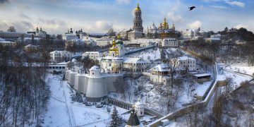 СМИ: политика Киева по УПЦ беспокоит даже депутатов из «Слуги народа»