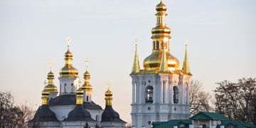 Адвокаты лавры попросили отвод судей по делу об аренде помещений монастыря