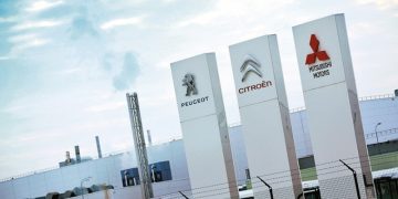 Дайджест дня: 47 лет Ниве, ПСМА без Mitsubishi и другие события индустрии
