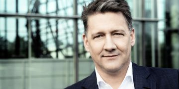 Дайджест дня: Ford верен V8, паркетник Toyota Taisor и другие события индустрии