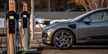 Дайджест дня: обновленный Audi e-tron GT, юбилейный Paladin и другие события индустрии