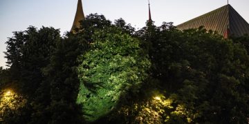 Философ объяснил, как менялось отношение к Канту в России