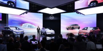 Nissan показал будущие седаны и кроссоверы для Китая