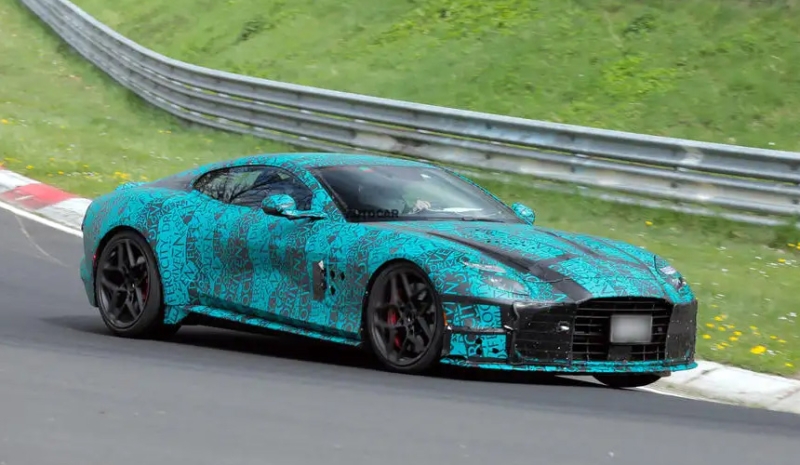 Aston Martin готовит обновленный двигатель V12