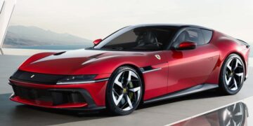 Ferrari представил новый флагман без электропривода