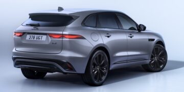 Jaguar F-Pace уходит, а марка прощается с ДВС