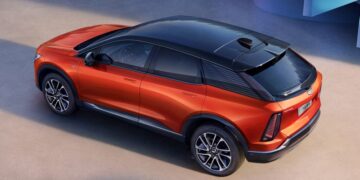 Кроссовер Cadillac Optiq дебютировал в Китае