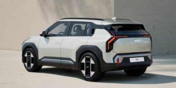 Представлен компактный паркетник Kia EV3