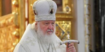 Россия стала великой и непобедимой державой, заявил патриарх Кирилл