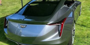 Cadillac впервые показал концептуальное купе шестилетней давности