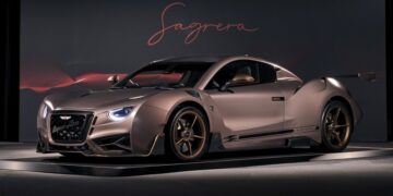 Дайджест дня: последний F-Type, Carmen с четырьмя моторами и другие события индустрии