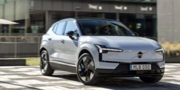 Евросоюз повысил ввозные пошлины на электромобили из Китая