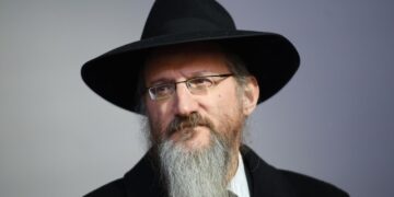 Главный раввин России выразил соболезнования погибшим в Дагестане