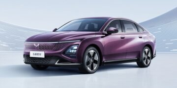 Кроссовер Wuling Starlight S станет одним из самых дешевых в классе
