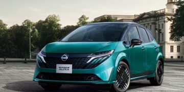 Nissan Note Aura подвергли обновлению