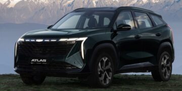 Объявлены цены на полноприводный вариант Geely Atlas в России