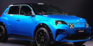 Renault представила спортивный электромобиль