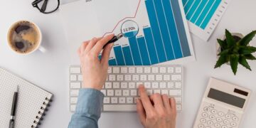 Услуги маркетингового агентства: полное сопровождение и оптимизация стратегий