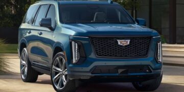 Cadillac Escalade получил новое «лицо», но лишился турбодизеля