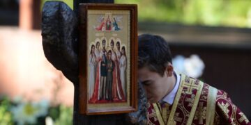 Царский крестный ход начнется в Екатеринбурге в ночь на 17 июля