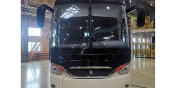 Дайджест дня: газовый Москвич 6, автобус Sollers и другие события индустрии