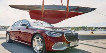 Mercedes-Maybach S 680 прикинулся дорожной яхтой