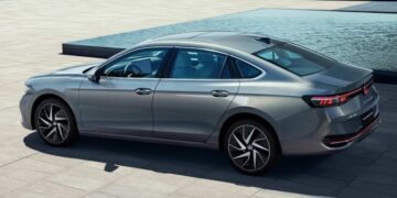 Новый седан Volkswagen Magotan составил компанию Пассату