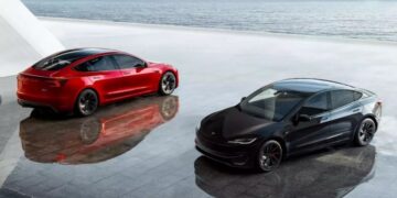 Седан Tesla Model 3 обрел самую дальнобойную версию