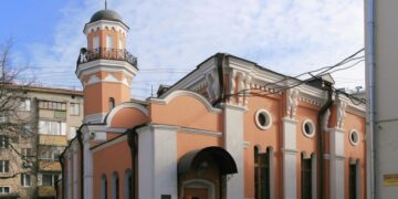 В ДУМ прокомментировали инцидент со свиной головой у мечети в Москве