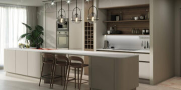 Современные кухни на заказ: индивидуальность и функциональность