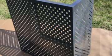 Металлокассеты для фасада, отливов и откосов: преимущества и особенности