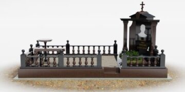 Памятники из черного гранита: цена, особенности и выбор