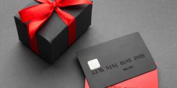 Подарочные карты для пополнения ID и оплаты покупок в играх, приложениях и товарах