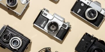 Фотоаппараты: от моментальных снимков до цифровых шедевров