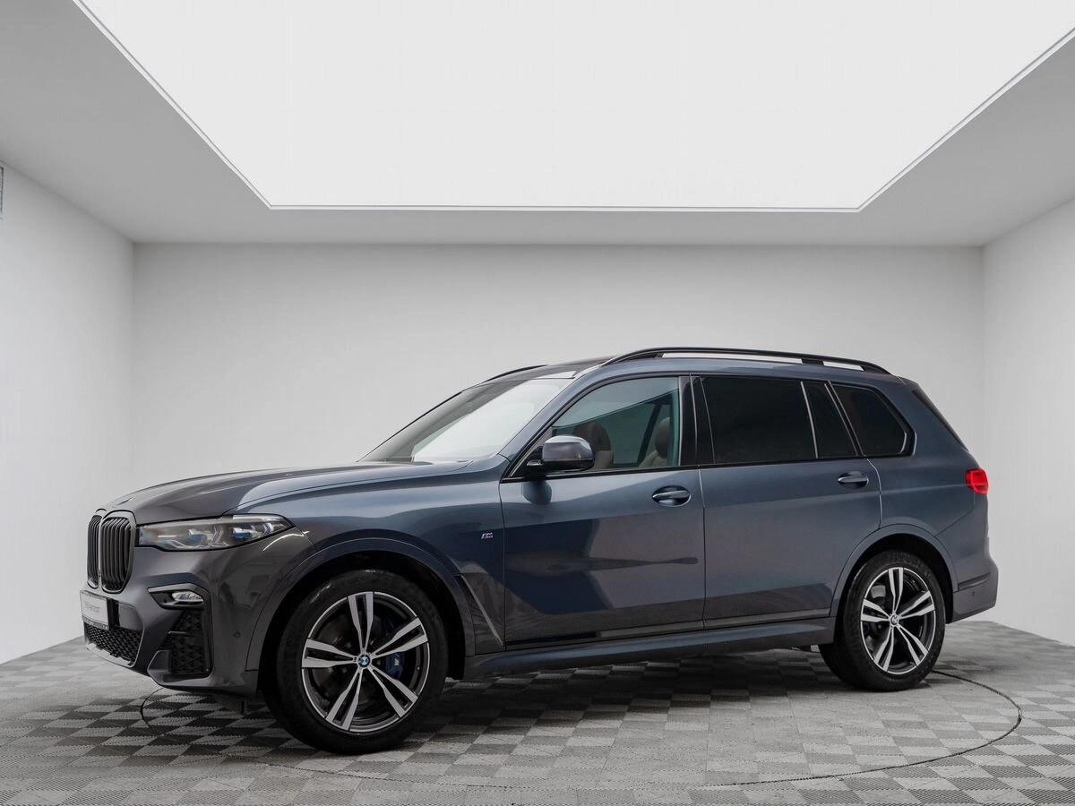 BMW X7 2025: Апофеоз роскоши и технологий