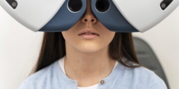 Лазерная коррекция зрения: свобода от очков и линз